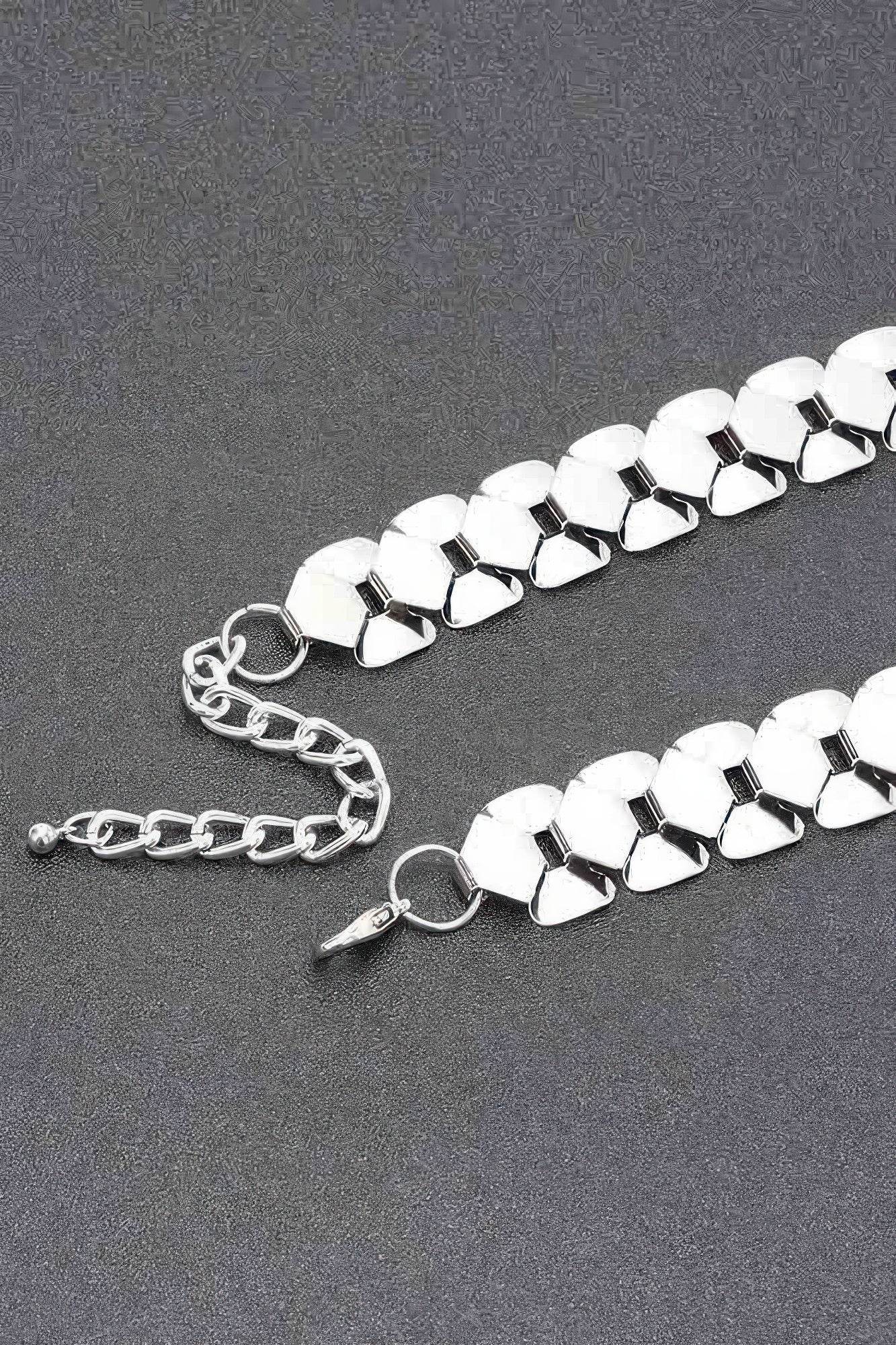 Elysian Circle Necklace - Lola Diva's Boutique